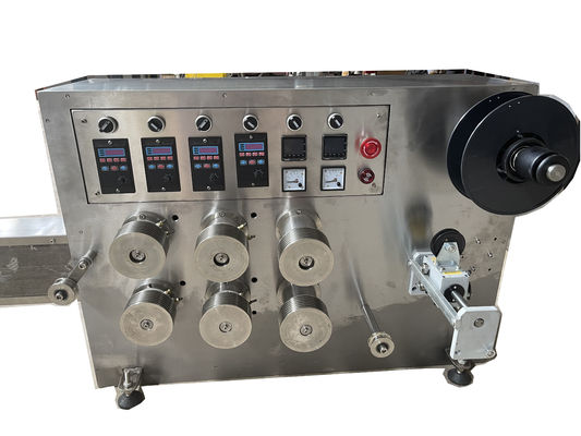 ซื้อ 20-180 ℃ช่วงอุณหภูมิฉุด Small Lab Spinning Machine 3 กก. / Cm2 ความดันอากาศ online manufacture