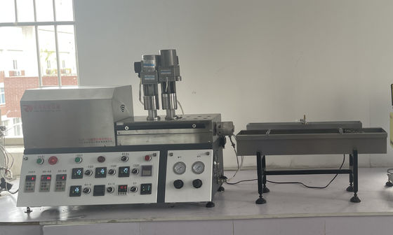 ซื้อ 70rpm Micro Twin Screw ห้องปฏิบัติการผสม Extruder online manufacture